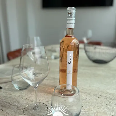 Le Port Vauban Harbor View For 4 By Sunset 앙티브