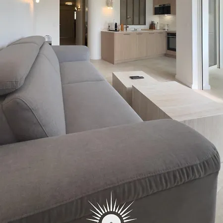 Le Port Vauban Harbor View For 4 By Sunset 아파트