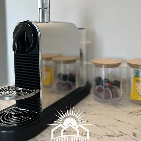 Le Port Vauban Harbor View For 4 By Sunset * 앙티브