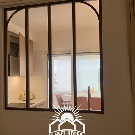 아파트 Le Port Vauban Harbor View For 4 By Sunset *